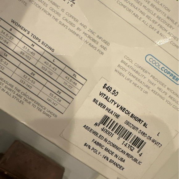 Tommie Copper Women’s Recovery Compression V Neck Shirt Sz large Silver Heather - Picture 3 of 4